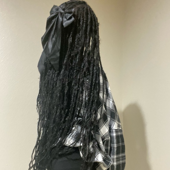 Meet your Posher, Kham🎀 - Picture 5 of 6